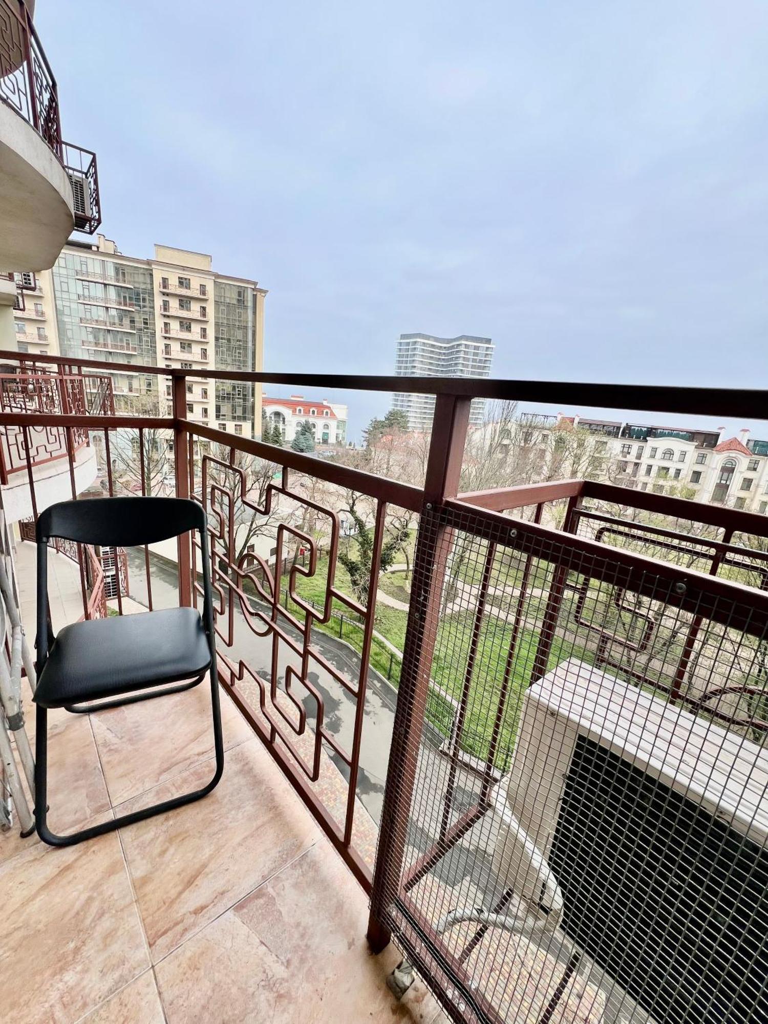 Спальня-Студия С Видом На Море И Парк Odessa Extérieur photo